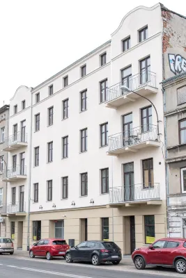 Book Apart Fabryczna Hotels in 