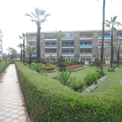 邁阿穆拉武裝力量公寓酒店 鄰近馬摩拉海灘（Mamoura Beach）的酒店