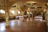 Impresja Krasiczyn Hotels in Przemysl