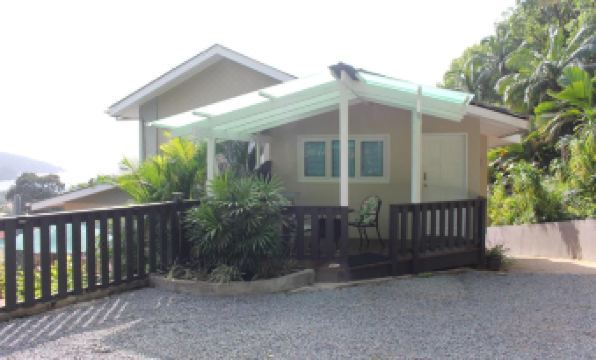 Stephna Residence