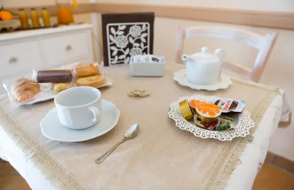 卡薩露露布麗姬妲酒店