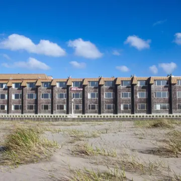 Ebb Tide Oceanfront Inn