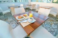 Palmetto Hotel Hotels near Navarrete
