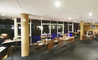 Ibis Styles Canberra - breakfast