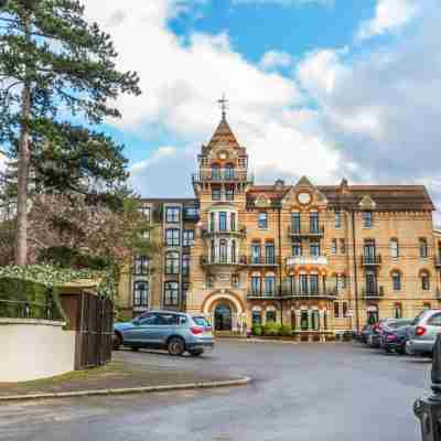 The Petersham Hotel Exterior