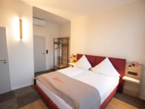 Hotel Restaurant Zur Linde Hotels in Westerstede