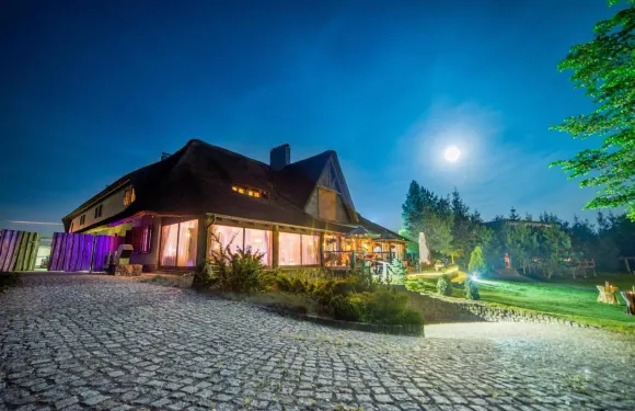 吉瓦脱維亞“草棚”旅館