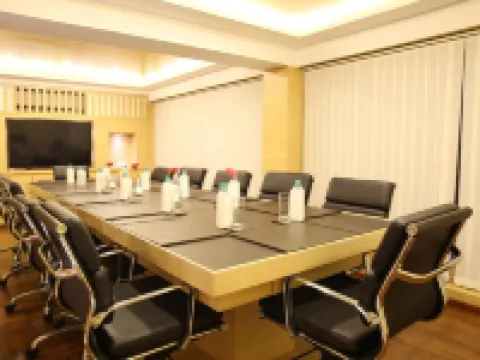 Deltin Suites Hotels in Nerul
