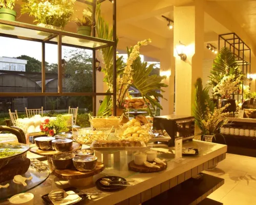 Forest Crest Nature Hotel and Resort Mahlzeiten Photos