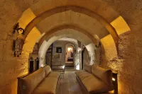 Travel Inn Cave Hotel