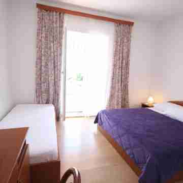 Apartments & Rooms Čakelić Rooms