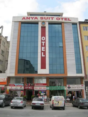 Anya Suit Otel - bar