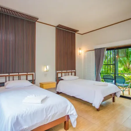 Palm Pran Resort