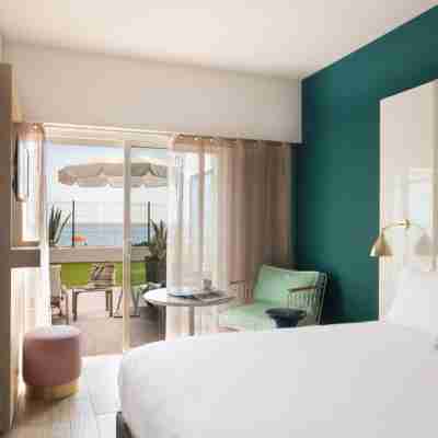 Hôtel Mercure Villeneuve-Loubet Plage Rooms