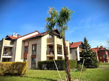 Luxus Golf Apartment Отели в г. Бюк