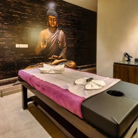 Amika Hotel,Madurai - Near Airport