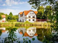 Landhotel & Reiterhof Schumann Hotels in Triptis