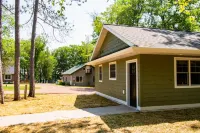 Mission Springs Resort Hotels in Barksdale