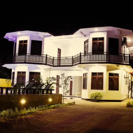 Mamma Raji Hotel - Freedom Paradise