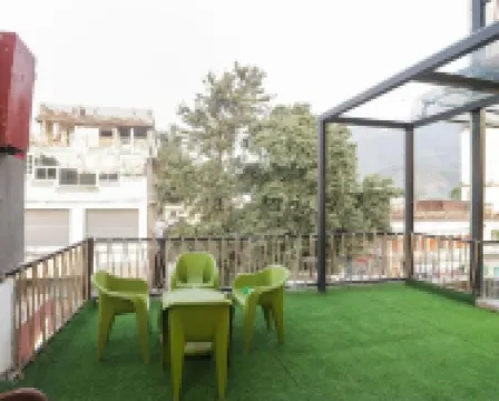 The Clock Tower Rooms & Cafe