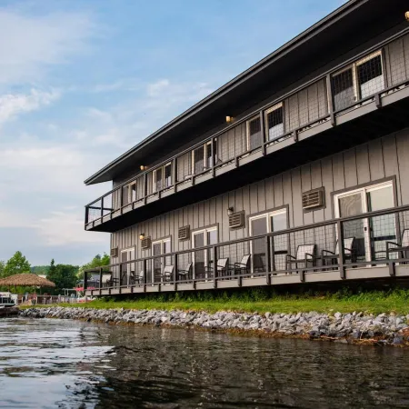 Lake Bomoseen Lodge