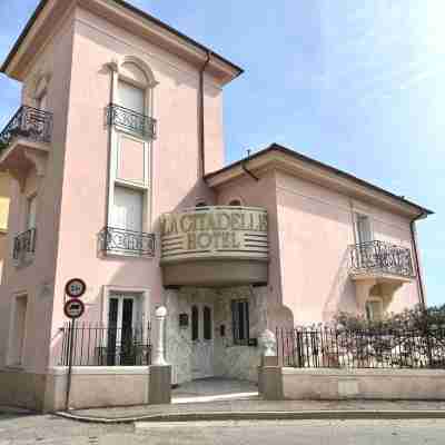 Hotel la Citadelle Hotel Exterior