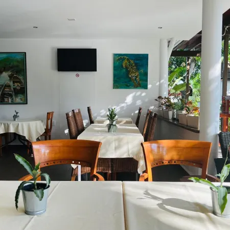 Villa Famiri Boutique Hotel