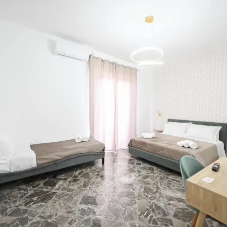 Newhouse CAVOUR Deluxe
