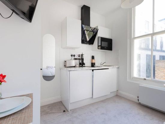 Single Studio - Next to Bayswater st -10