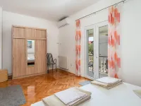 Apartment Vinko Hotels in Starigrad