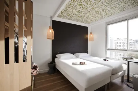 Ibis Styles Paris Buttes-Chaumont Отели рядом с достопримечательностью «Бют-Шомон»