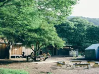 落葉旅館