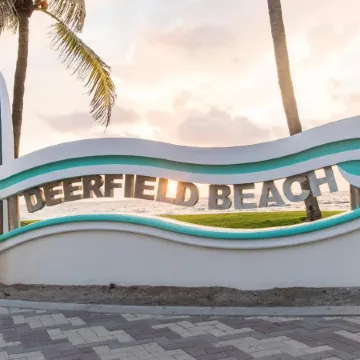 Club Lux Resort by the Beach