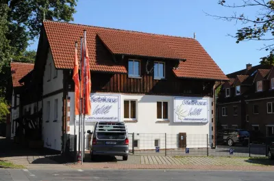 Gästehaus Will Hotels in der Nähe von Altwarmbüchen Schulzentrum