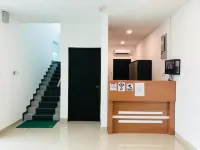 LunaStay (Shared Common Area)