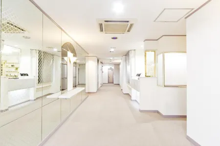 Shinjuku East Hotel Отели рядом с достопримечательностью «Синдзюку»