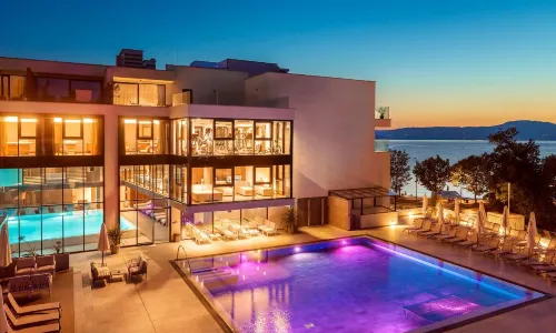 Luxury Hotel Riva