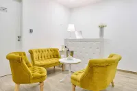 Best Location Rooms - Bed and Breakfasts