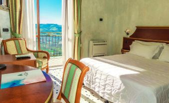 Hotel Astoria