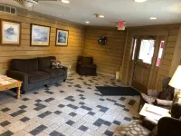 Paddle Wheel Inn Hotels in Ogle County