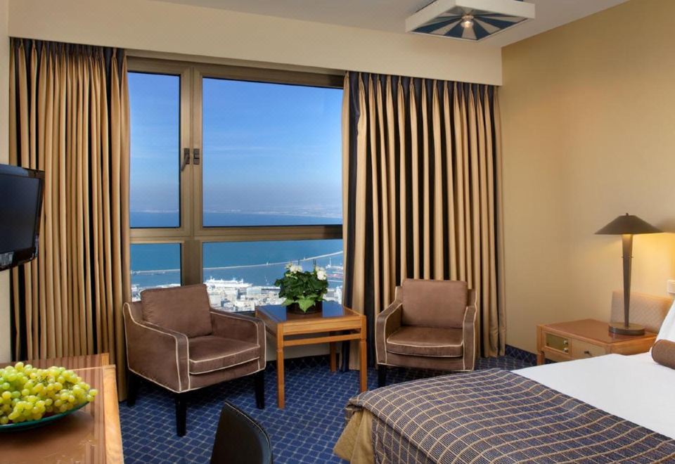 댄 파노라마 하이파 호텔