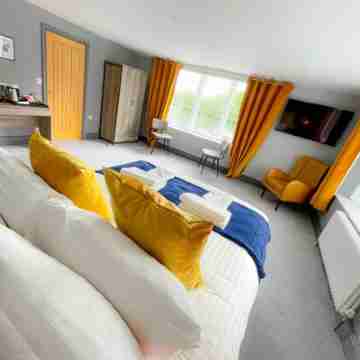 The Strutt Arms Rooms