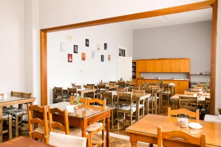 Pousada Vista do Lago - Hostel Отели рядом с достопримечательностью «Rua Coberta»