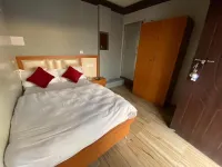 Hotel Kjs Inn