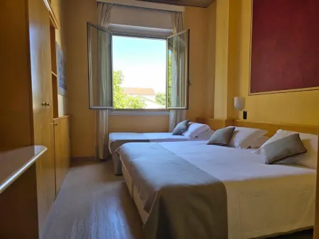 Mokinba Hotels Sant'Ambroeus