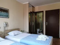 Hotel Pelikan Hotel di 