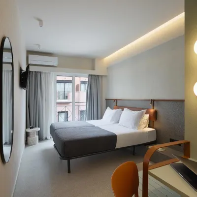 Evripides Hotel Hoteles cerca de Galería de Atenas