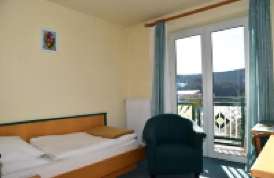 弗勞瑞尼哈夫旅館 住宿飯店