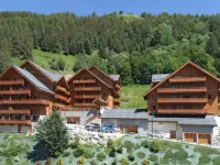 Odalys Le Hameau Residence and the Chalets de la Vallée d'Or Hotels in Valloire