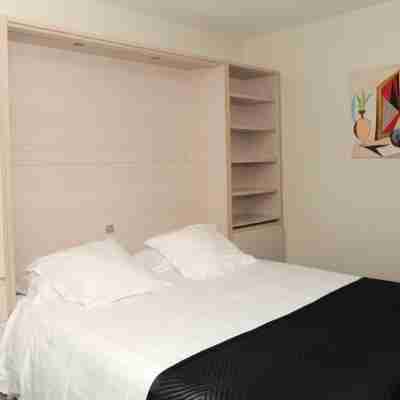 Aux Jardins de L'Isle Rooms